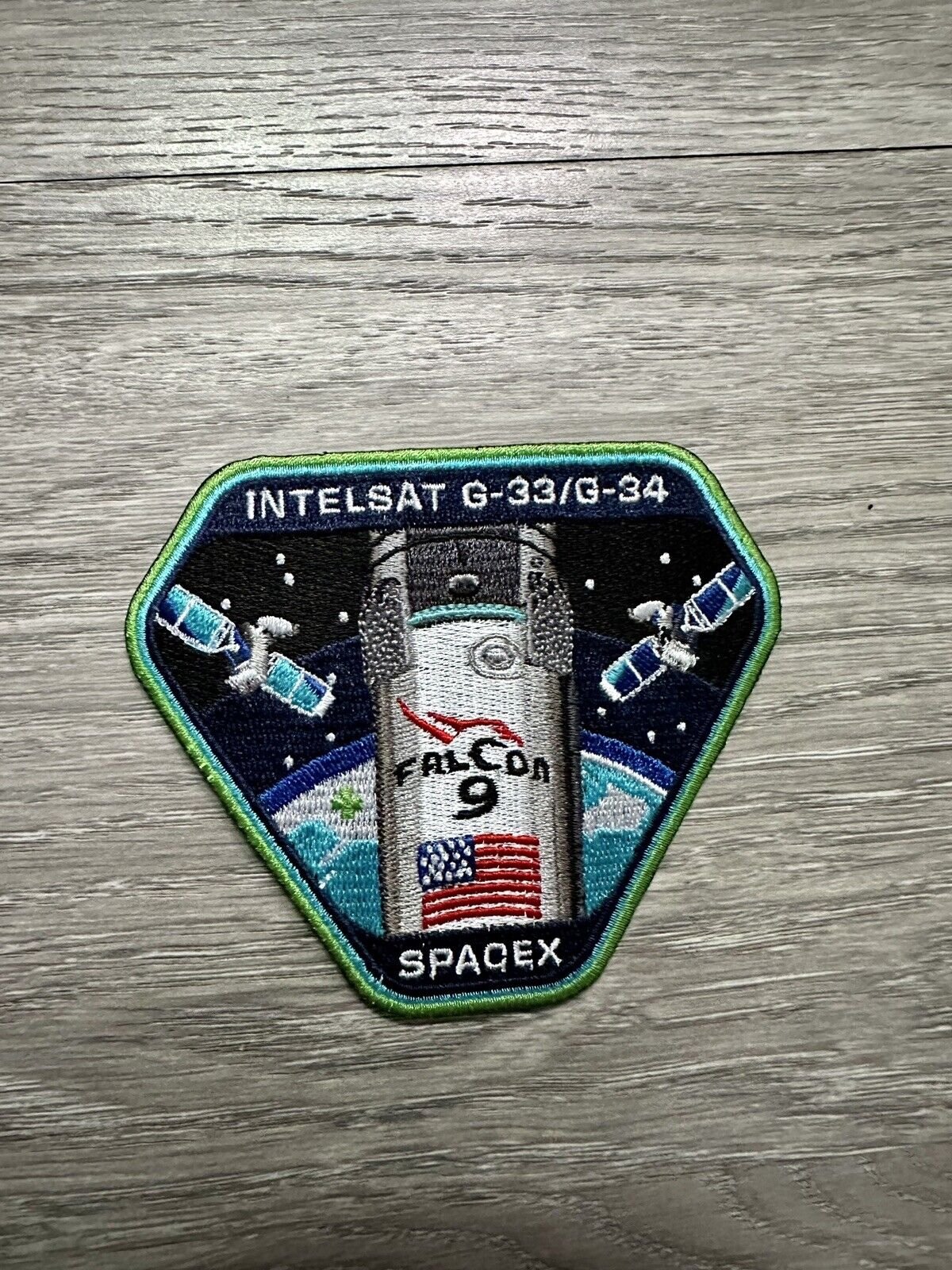 OrIginal SPACEX  FALCON 9 INTELSAT MISSION PATCH - SPACE PATCH NASA 2022