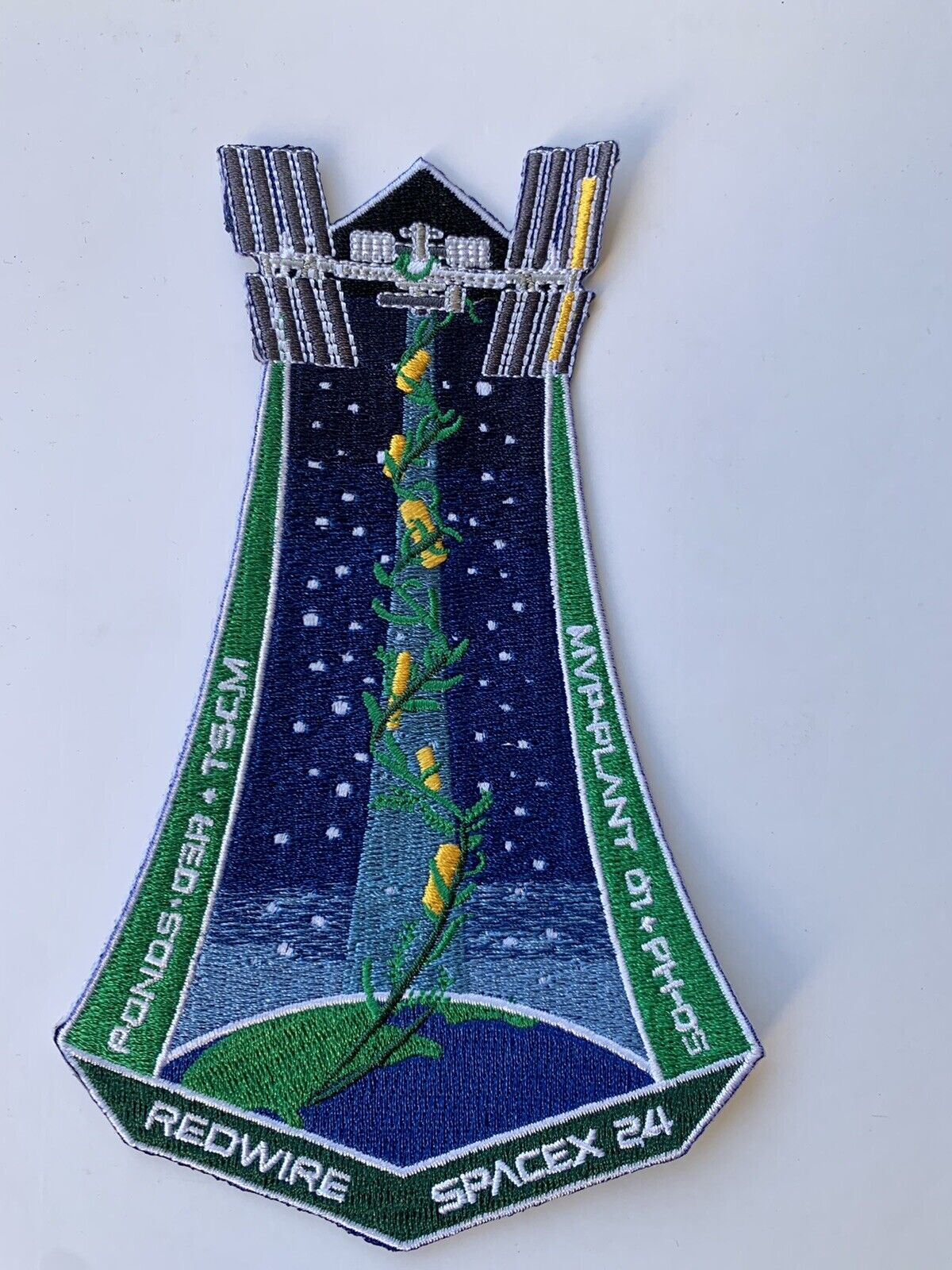 Original SPACEX CRS-24 NASA COMMERCIAL ISS RESUPPLY MISSION PATCH SOLAR PANELS