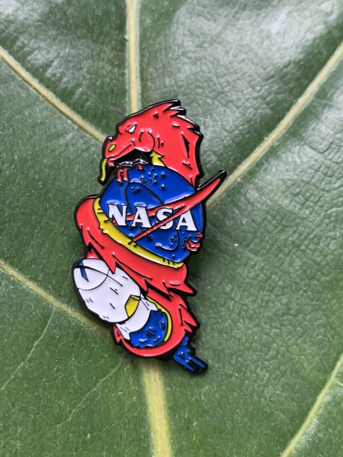 SpaceX Double Dragons CREW-1 *RARE* Mission Launch Pin 2 Piece Combo NASA